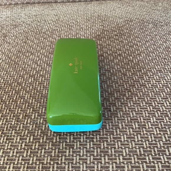 Kate Spade Sunglasses Case - Picture 6 of 7